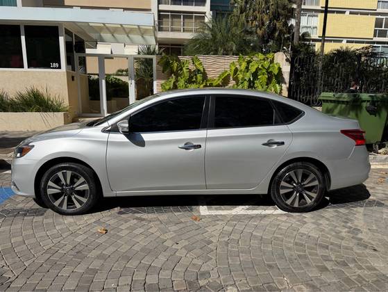 NISSAN SENTRA 2.0 SV 16V FLEXSTART 4P AUTOMÁTICO